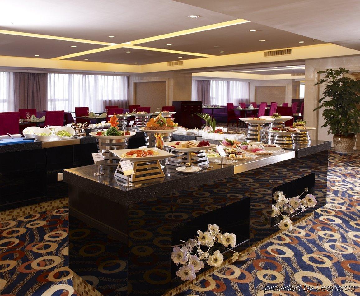 Shenyang Rich Gate Hotel Ресторант снимка