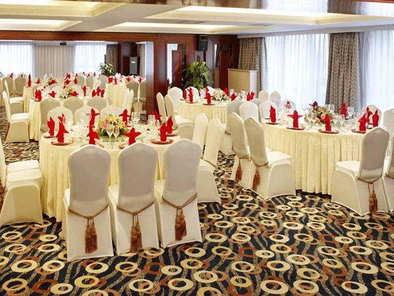 Shenyang Rich Gate Hotel Екстериор снимка