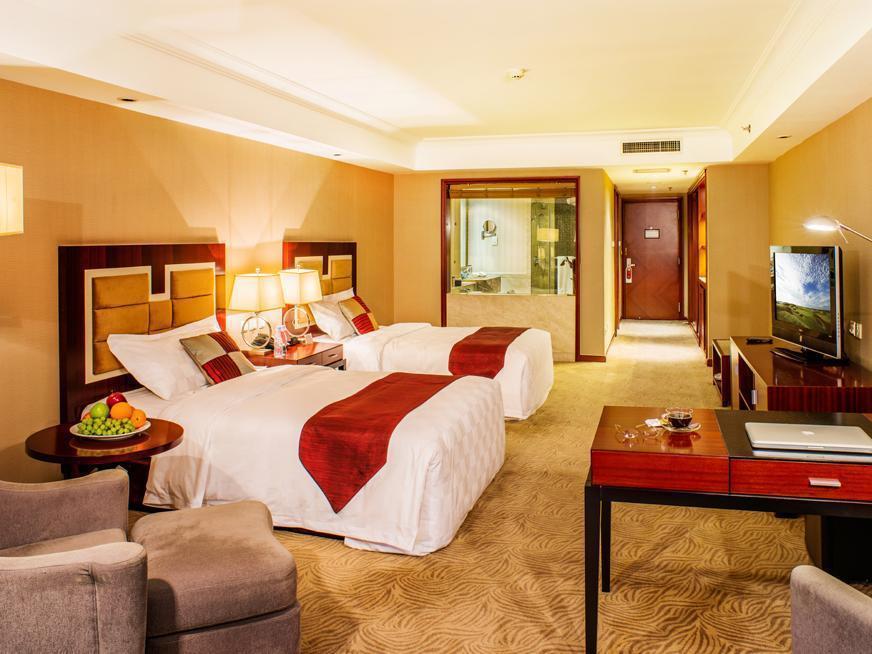 Shenyang Rich Gate Hotel Екстериор снимка