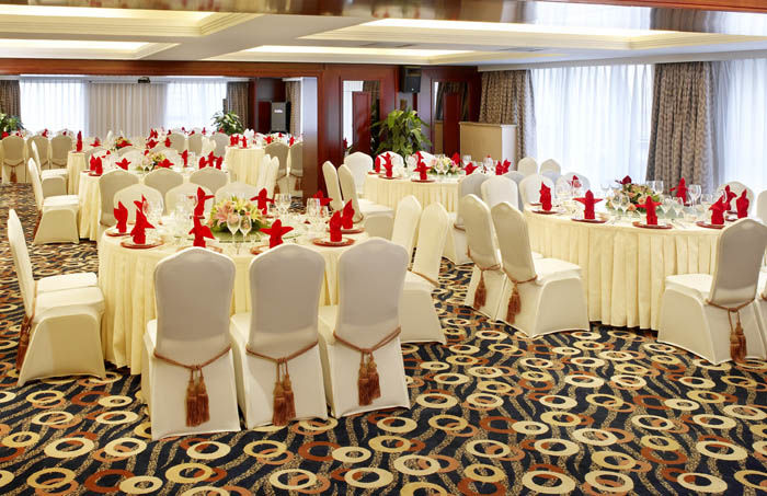 Shenyang Rich Gate Hotel Екстериор снимка