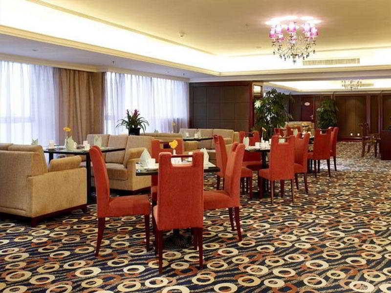 Shenyang Rich Gate Hotel Екстериор снимка