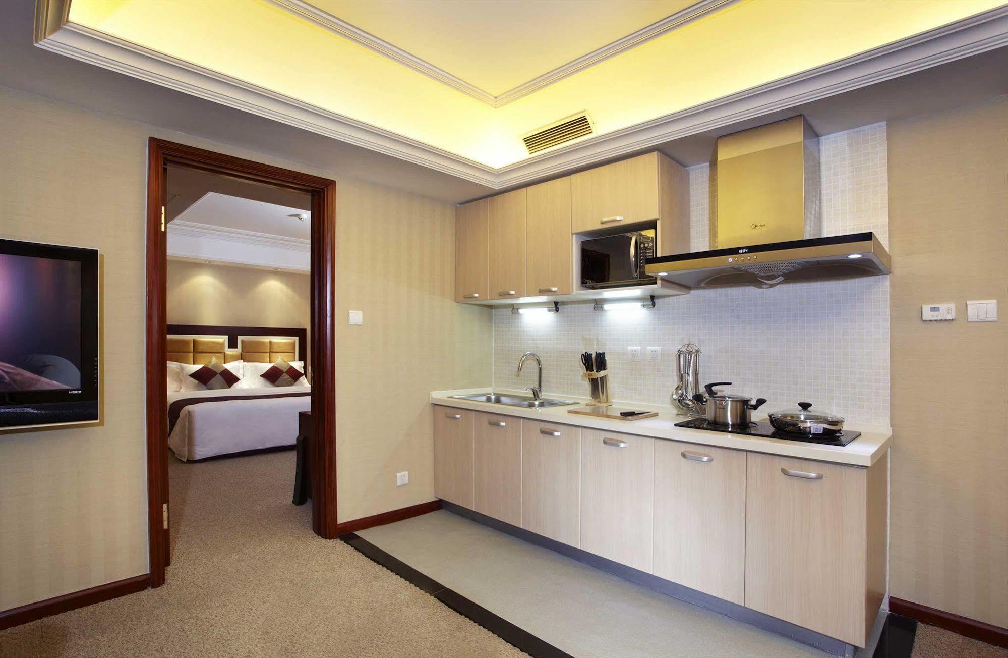 Shenyang Rich Gate Hotel Стая снимка